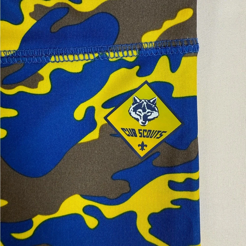 BOY SCOUTS OF AMERICA Cub Scouts Leggings Size‎ 8 Blue Yellow Camo Activewear